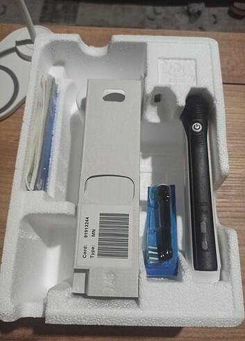 ORAL B PRO 790