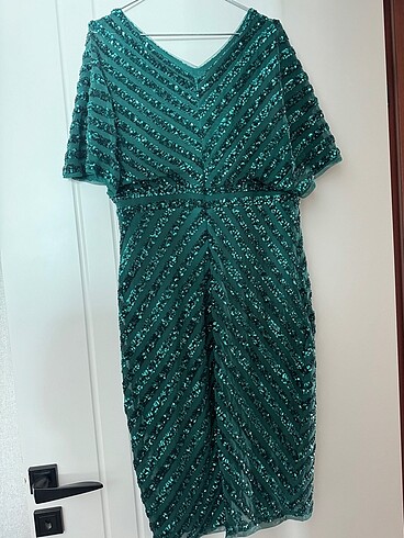 Yeşil payet elbise