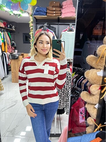 Polo yaka çizgili triko kazak