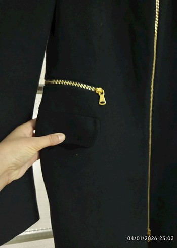 Fermuarlı Siyah Kadın Uzun Kaban - Görsel 3