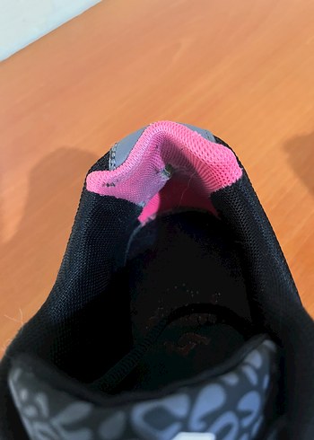 37 Beden Leopar Desenli Pembe Kadın Spor Ayakkabı