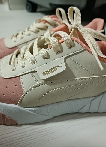 Puma Kadın spor ayakkabı