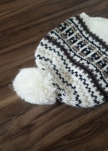 Bohem Tarzı Beyaz Gri Örgü  Bere - Görsel 3