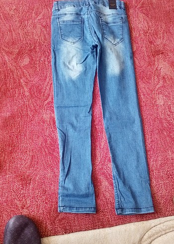 Nakışlı Mavi Kız Kot Pantolon - Görsel 4