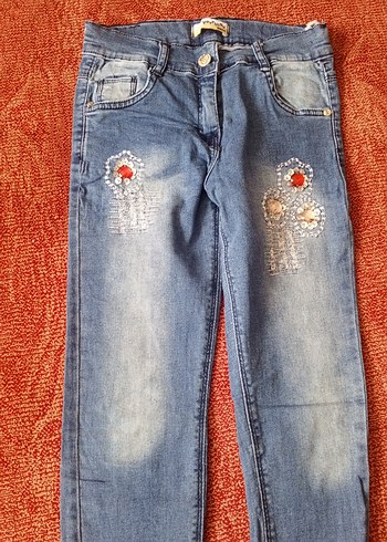 Nakışlı Mavi Kız Kot Pantolon - Görsel 2