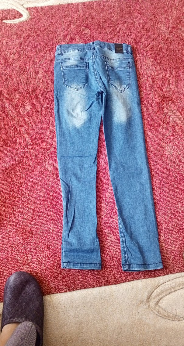 Nakışlı Mavi Kız Kot Pantolon - Görsel 4