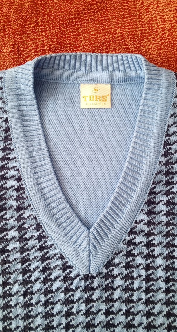 Mavi V Yaka Örgü Kadın Süveter - Görsel 3