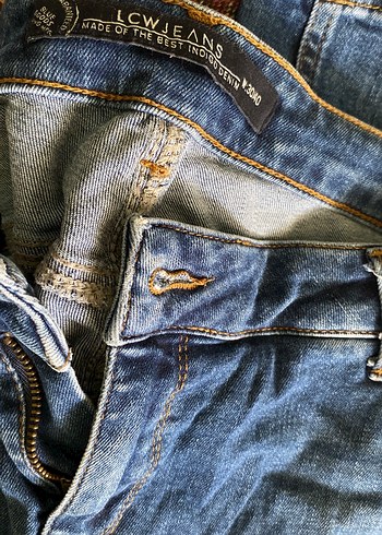 LC Waikiki Lcw Kadin Mavi Dugmeli Dar Kesim Jean