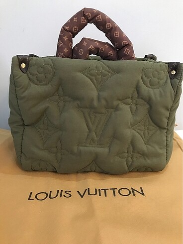 Louis Vuitton Lv puffer kol cantası