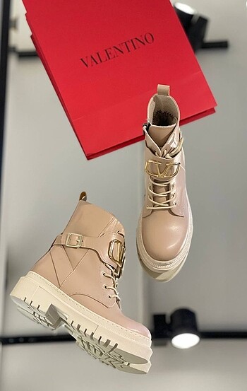 36 Beden Valentino bot