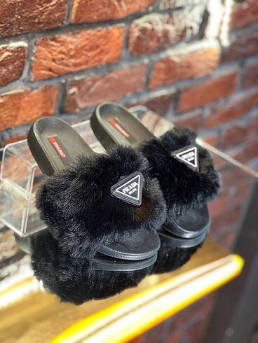 Prada slippers terlik