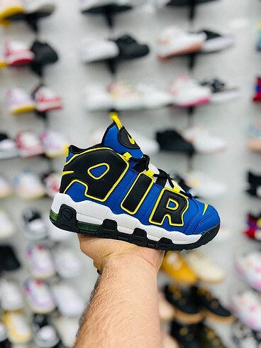32 Beden siyah Renk Nike Air Max çocuk