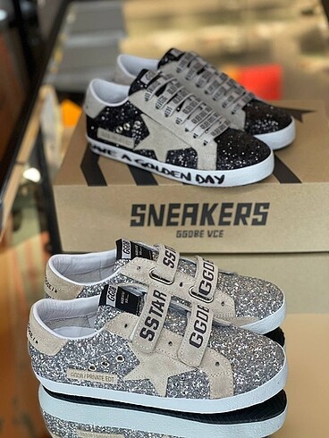 Golden goose