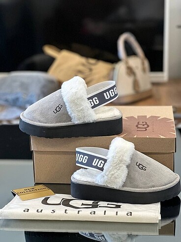 Ugg Ugg terlik