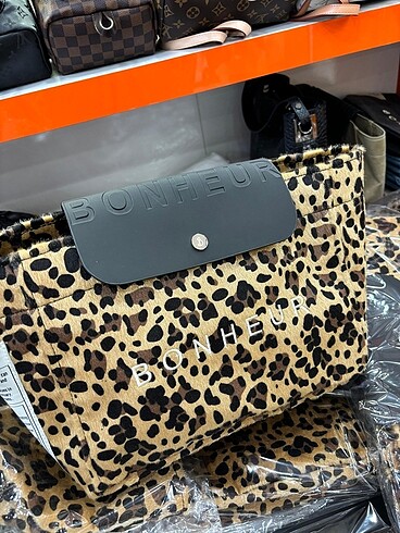 Leopar bonheur