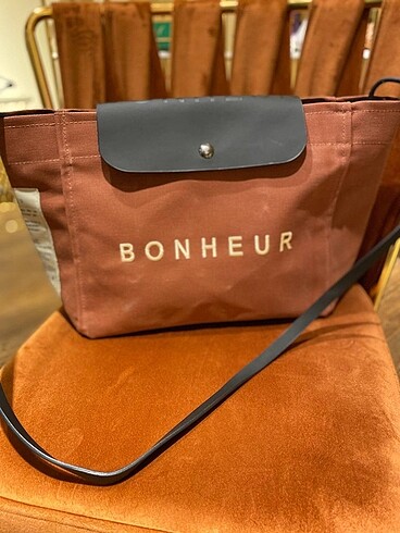 Bonheur clutch