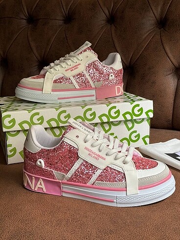 39 Beden Dolce gabbana yeni sezon