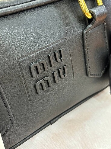 Beden Miu miu yeni model