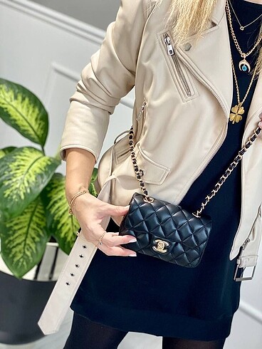 Chanel mini flap