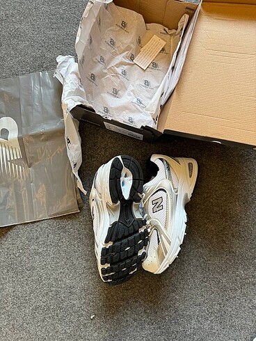 36 Beden New balance 530