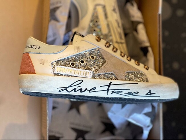 Golden goose