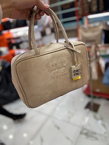 Beden Miu miu beau