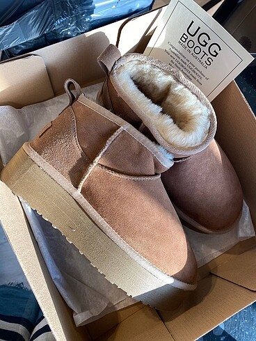 Ugg bot hakiki deri