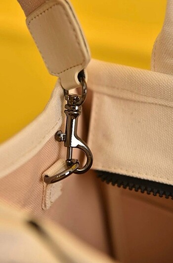  Beden Marc jacobs canvas totebag