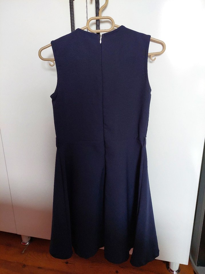 Kız Çocuk Lacivert Pileli Kolsuz Elbise - Görsel 2