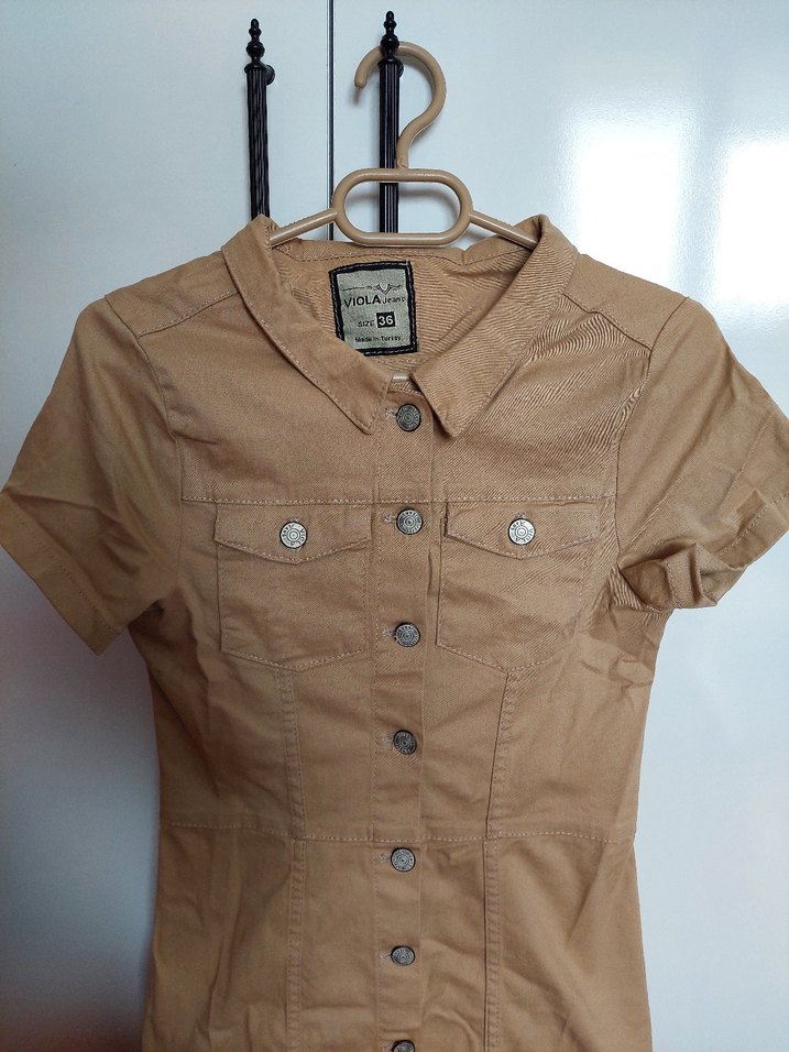 Bej Kısa Kollu Düğmeli Midi Elbise - Görsel 3