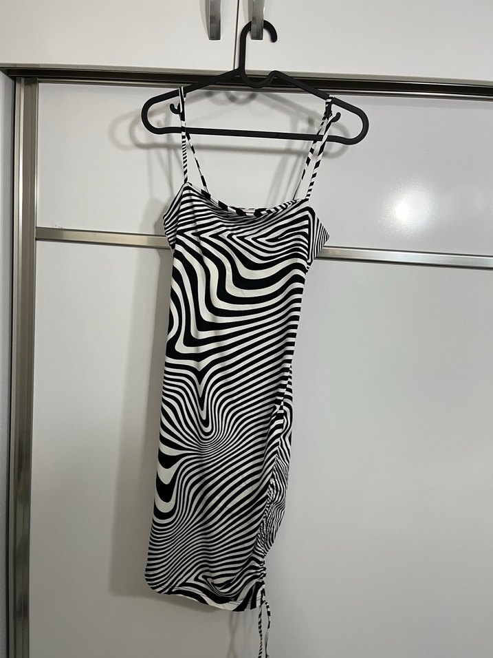 Zebra Desenli Pilili Midi Mini Elbise - Görsel 2