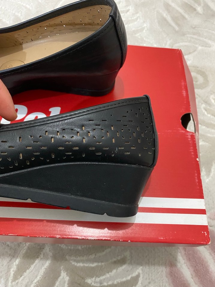 Polaris Siyah Fiyonklu Kadın Topuklu Babet - Görsel 4