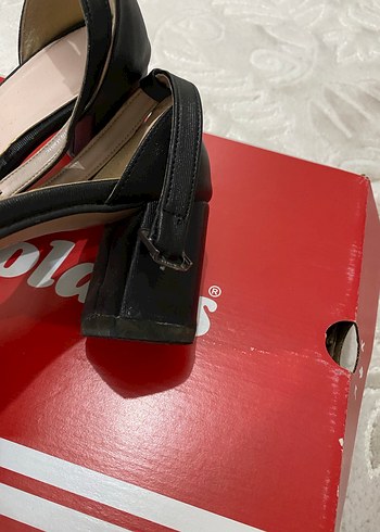Siyah Kadın Topuklu Ayakkabı polaris değil marka temsili - Görsel 4