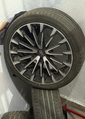 Addax Gri Audi Jant ve Lastik Seti
