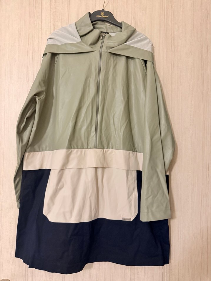 Kadın Midi Boy Rahat Kesim Yağmurluk - Görsel 3