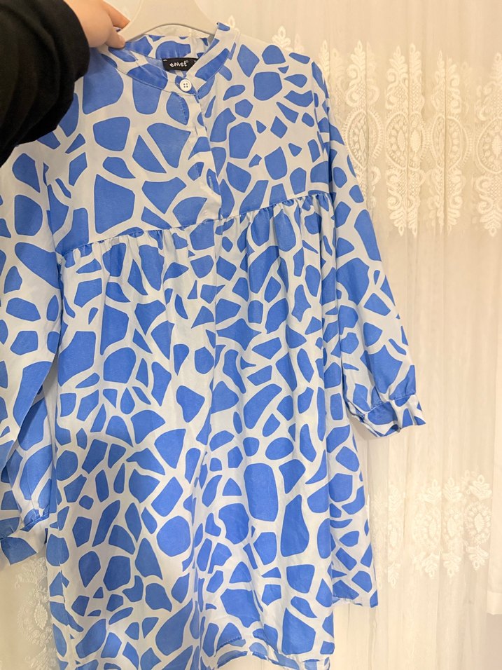 Mavi Fırfırlı Mini Bağlama Desenli Elbise - Görsel 2