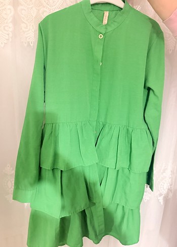 Uzun Kollu Yeşil Fırfırlı Keten Tunik - Görsel 4