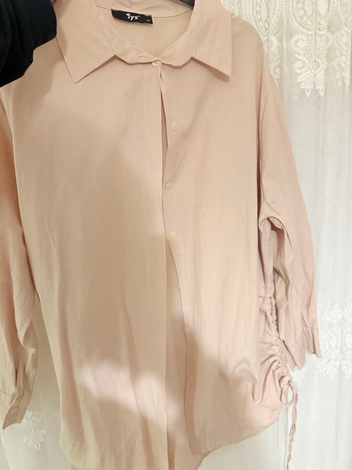 Bej Düğmeli Keten Kadın Gömlek - Görsel 2