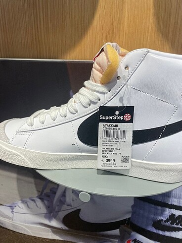 Nike ayakkabbı