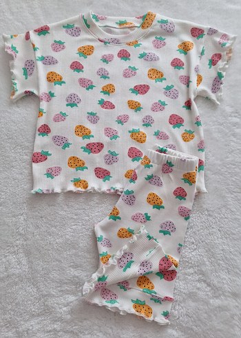 LC Waikiki Renkli Baskılı Kız Bebek Şortlu Takım