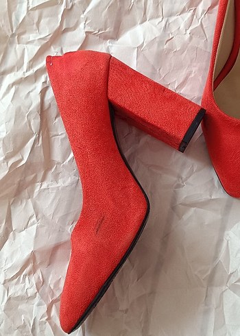 Zara Klasik Kırmızı Süet Topuklu Stiletto