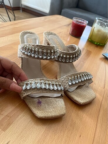 Birkenstock Taşlı sandalet