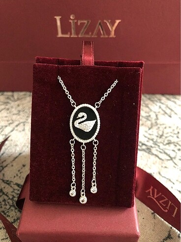 Swarovski Model Gümüş Kolye
