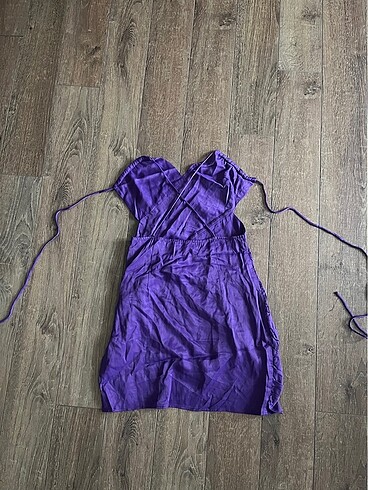 Bershka NA-KD Mor Mini Sırt Detaylı Elbise