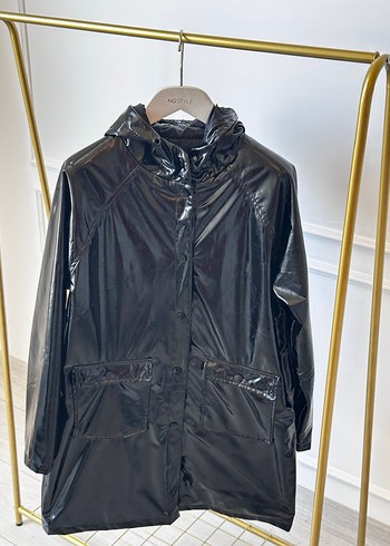 Parlak Siyah Uzun Kadın Yağmurluk - Görsel 12