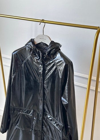 Parlak Siyah Uzun Kadın Yağmurluk - Görsel 16