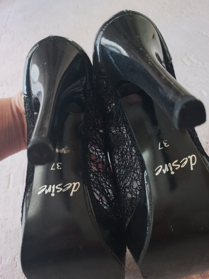 Siyah Dantel Detaylı Gotik Stiletto Topuklu - Görsel 2