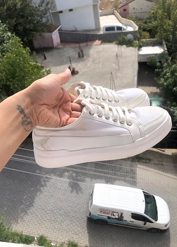 Elle Beyaz Kadın Günlük Spor Ayakkabı