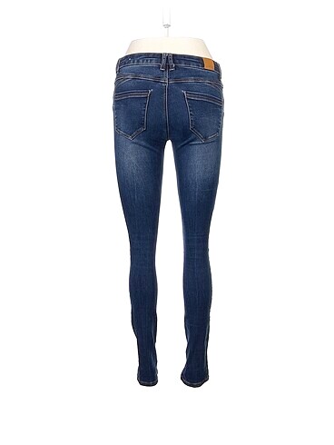 34 Beden Stradivarius Jean / Kot %70 İndirimli.