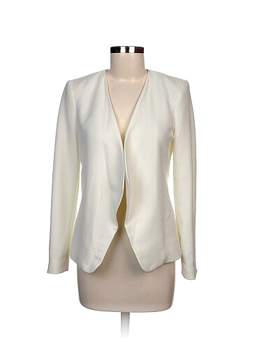 Mango Blazer %70 İndirimli.